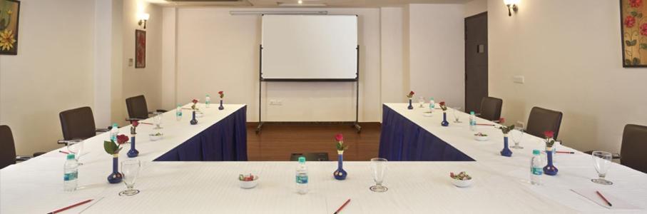 Hotel Wti Airport Grand Delhi Nowe Delhi Zewnętrze zdjęcie